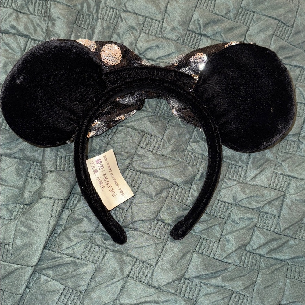 DISNEY EARS where you can CHANGE OUT THE BOWS :) - Picture 2 of 2